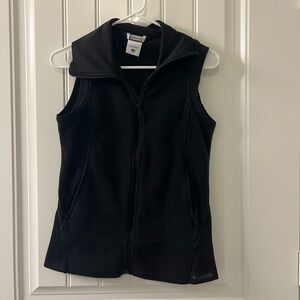 Columbia Women's Black Vest size xs